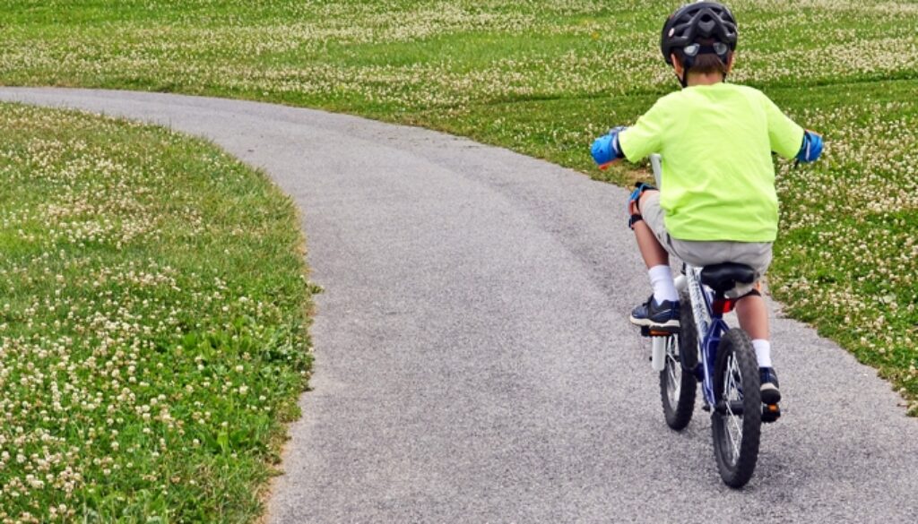 2016-07-02_ExcursionToThePark-2_680wNFS 2016-07-02_ExcursionToThePark-2_680wNFS
