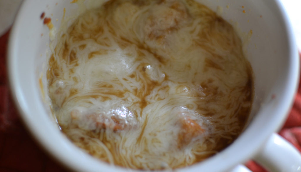 2016-09-18_easycampbellsfrenchonionsoup-10